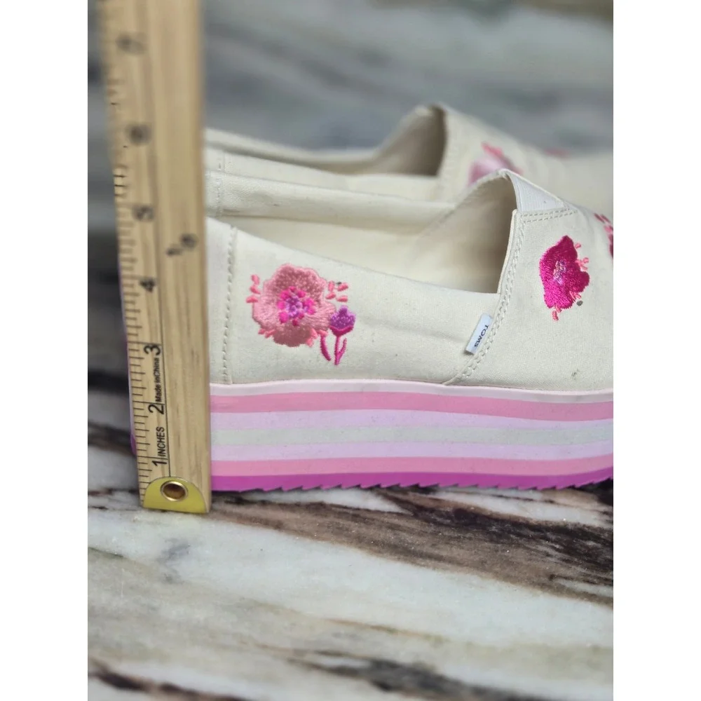 TOMS Alpargata Platform Shoes Cream Canvas Pink Floral‎ Embroidered Slip On 8.5